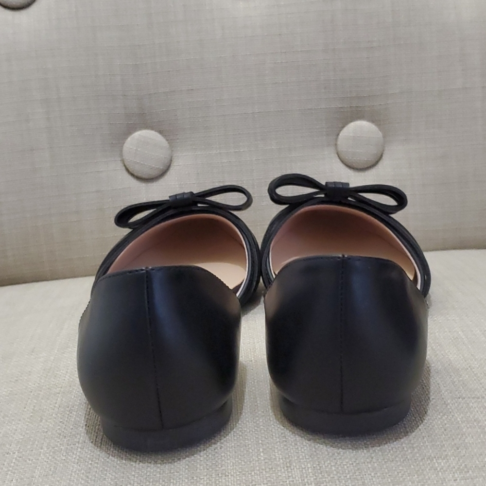Shoes - Picture 3 of 4